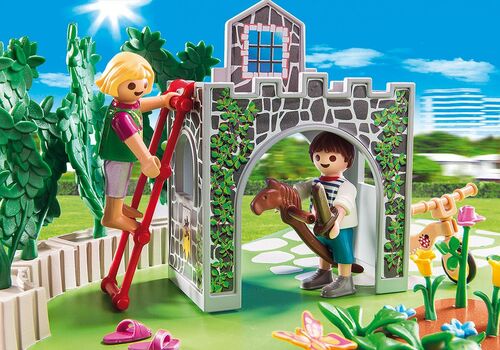 PLAYMOBIL - SUPERSET FAMILIA EN EL JARDN