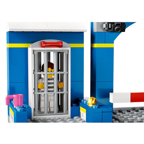 LEGO CITY - PERSECUACIN EN LA COMISARA DE POLICA