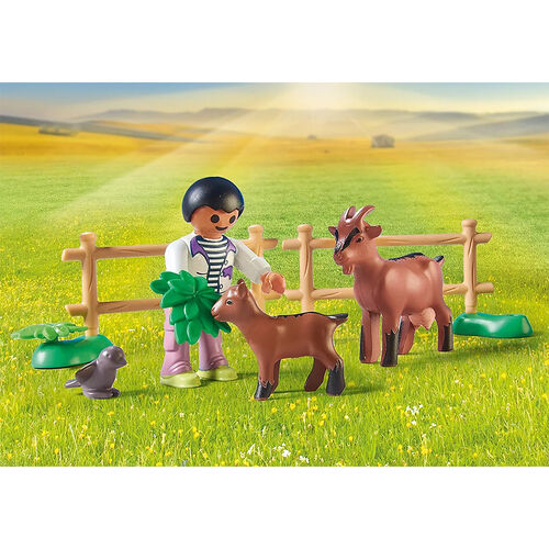 PLAYMOBIL COUNTRY - TRACTOR CON REMOLQUE Y CISTERNA