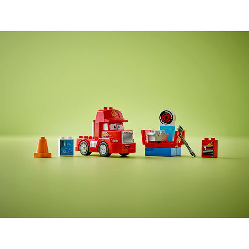 LEGO DUPLO DISNEY - MACK EN LAS CARRERAS