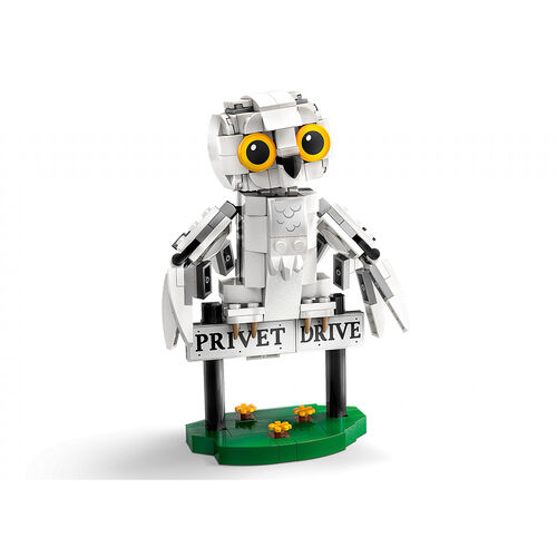 LEGO HARRY POTTER - HEDWIG EN EL NMERO 4 DE LA CALLE PRIVET