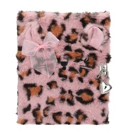TOP MODEL - DIARIO ROSA CON CANDADO COSY CAT