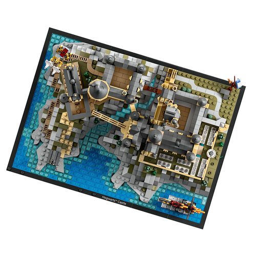 LEGO HARRY POTTER - CASTILLO Y TERRENOS DE HOGWARTS