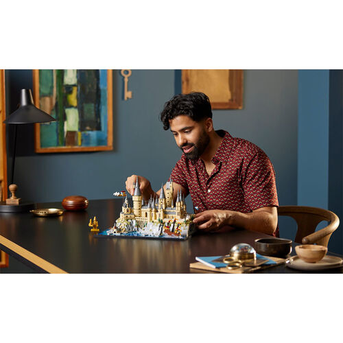 LEGO HARRY POTTER - CASTILLO Y TERRENOS DE HOGWARTS