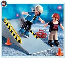 PLAYMOBIL - SKATERS CON RAMPA